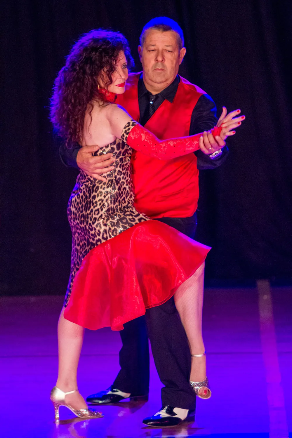 scuola-di-ballo-fuego-latino-notte-dei-saggi-02_risultato