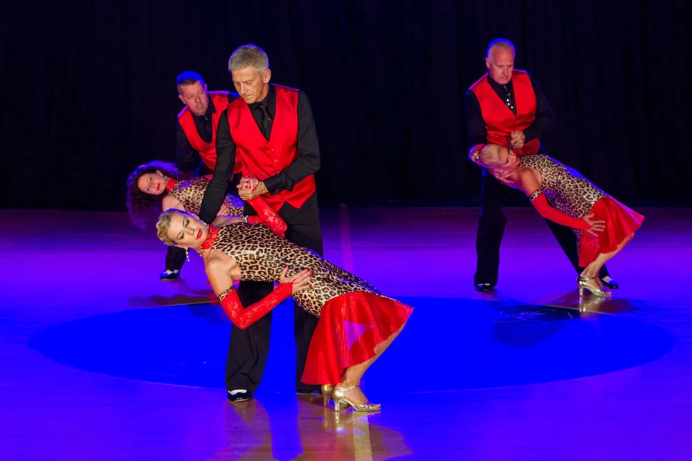 scuola-di-ballo-fuego-latino-notte-dei-saggi-03_risultato